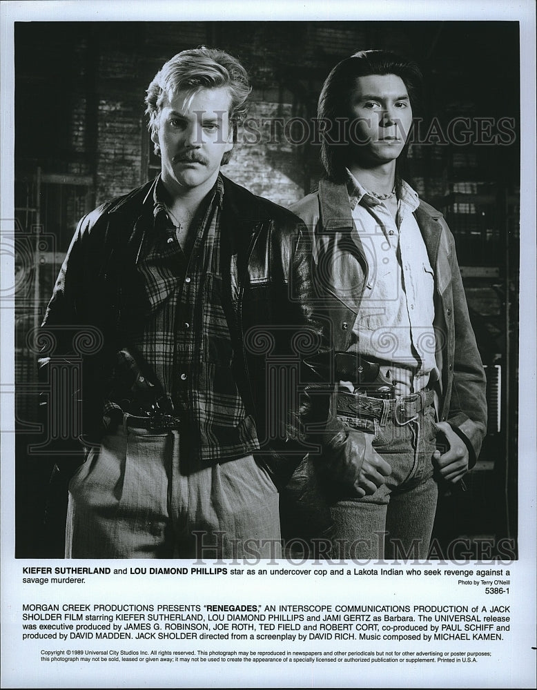1989 Press Photo Kiefer Sutherland & Lou Diamond Phillips Star In "Renegades"- Historic Images