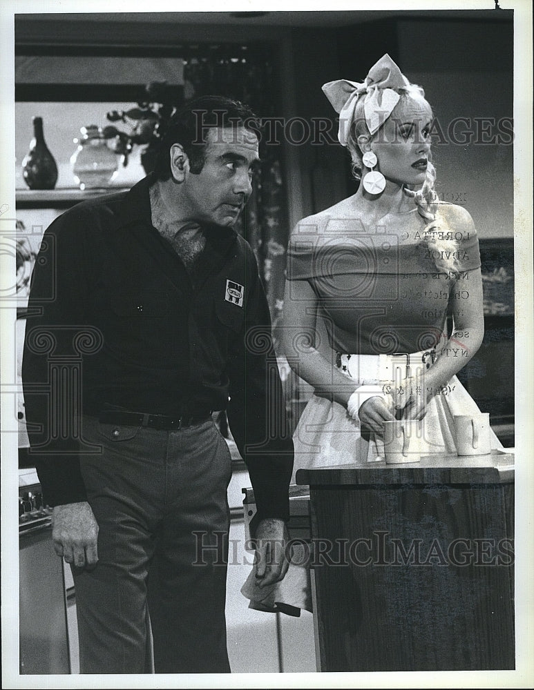 1987 Press Photo Actor Dan Hedaya &amp; Jean Kasem in &quot;The Tortellis&quot;- Historic Images