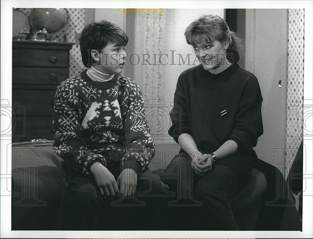 1989 Press Photo Jane Curtin Frederick Koehler Kate & Allie- Historic Images
