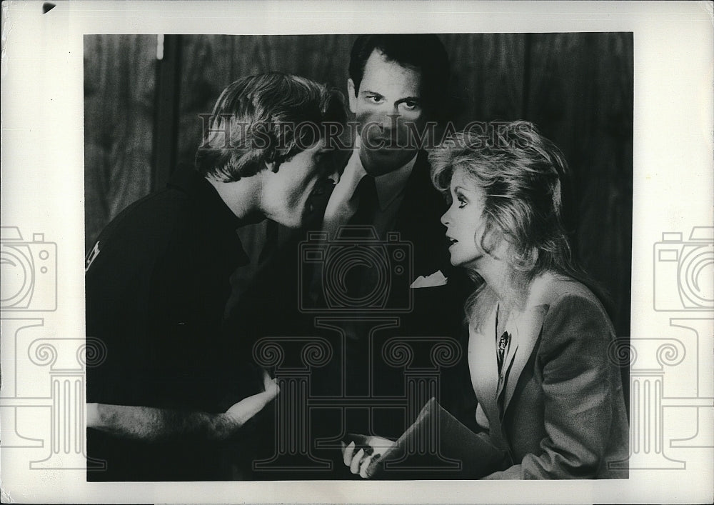 1983 Press Photo Donna Mills, Ted Shackelford, Joseph Hacker &quot;Knots Landing&quot;- Historic Images