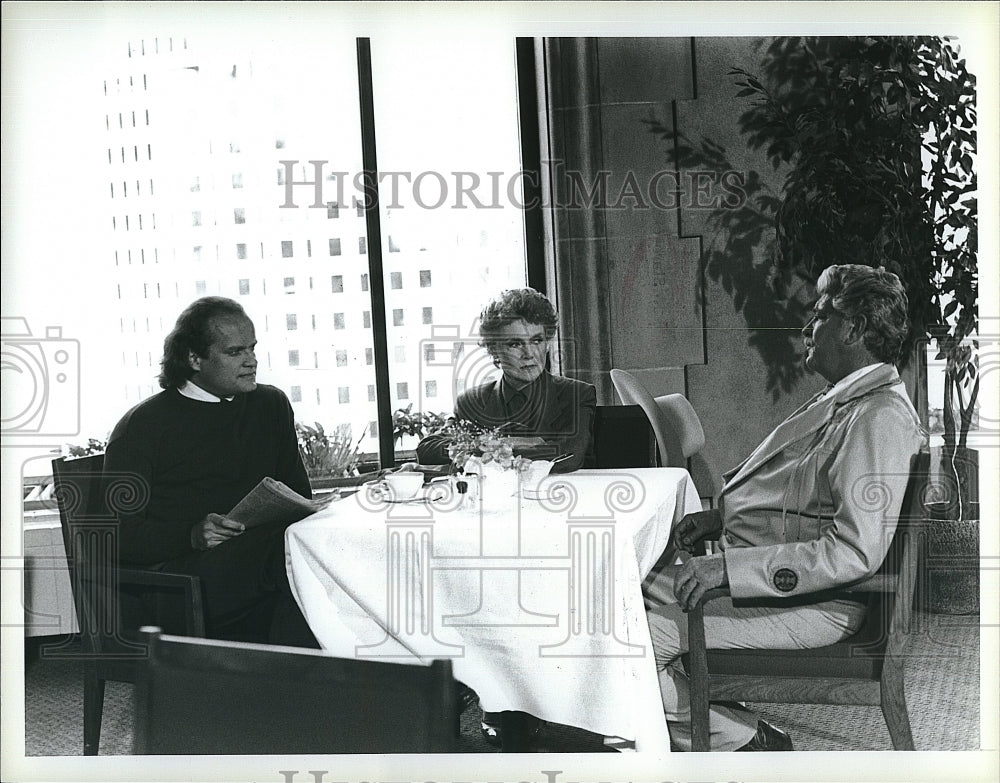 1987 Press Photo Kelsey Grammer Dale Rogers and Peggy McCay in &quot;J J Starbuck&quot;- Historic Images