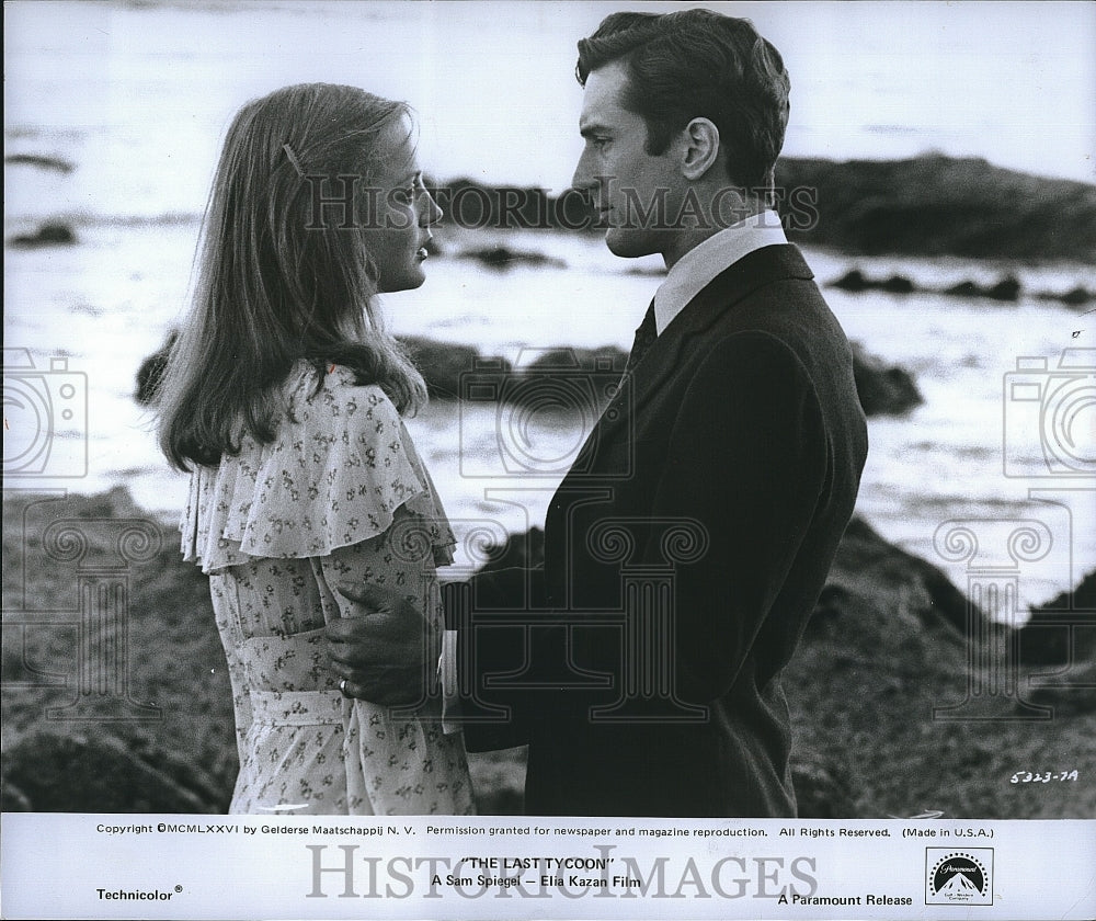 1976 Press Photo Robert DeNiro &amp; Ingrid Boulting Star In &quot;The Last Tycoon&quot;- Historic Images