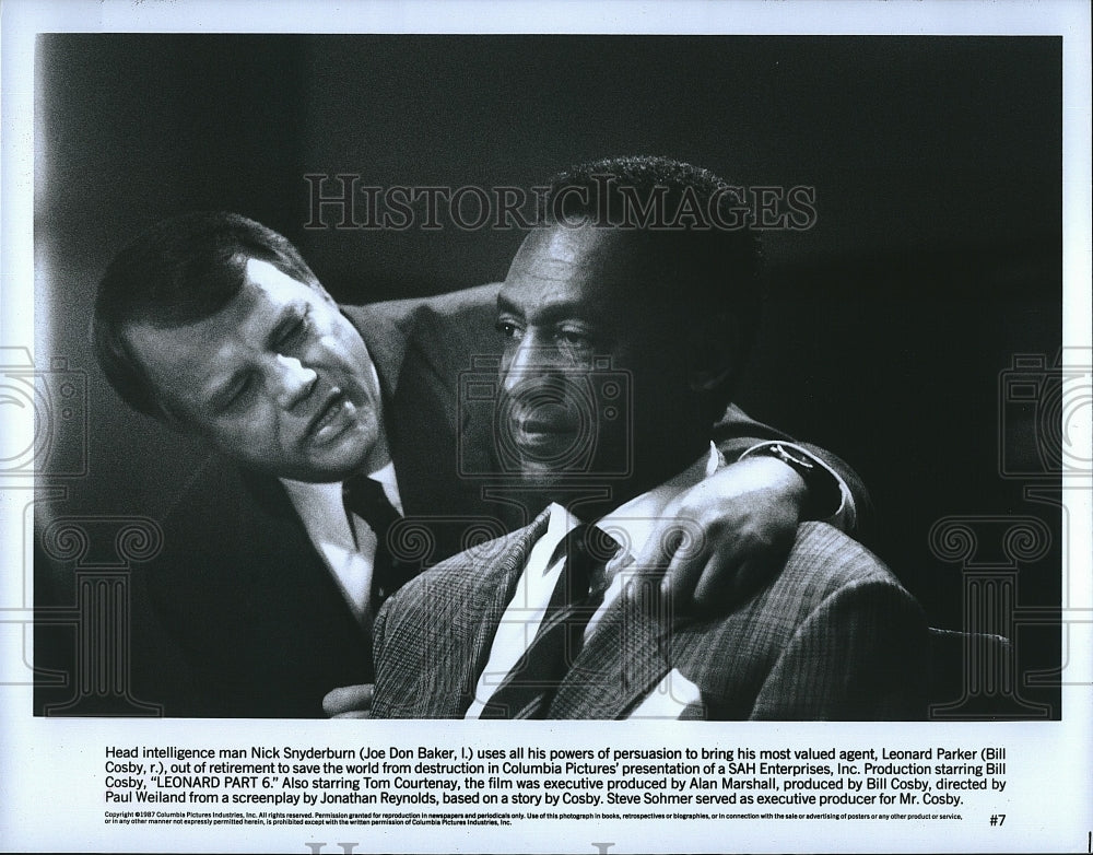 1987 Press Photo Joe Don Baker and Bill Cosby star in &quot;Leonard Part 6&quot;- Historic Images