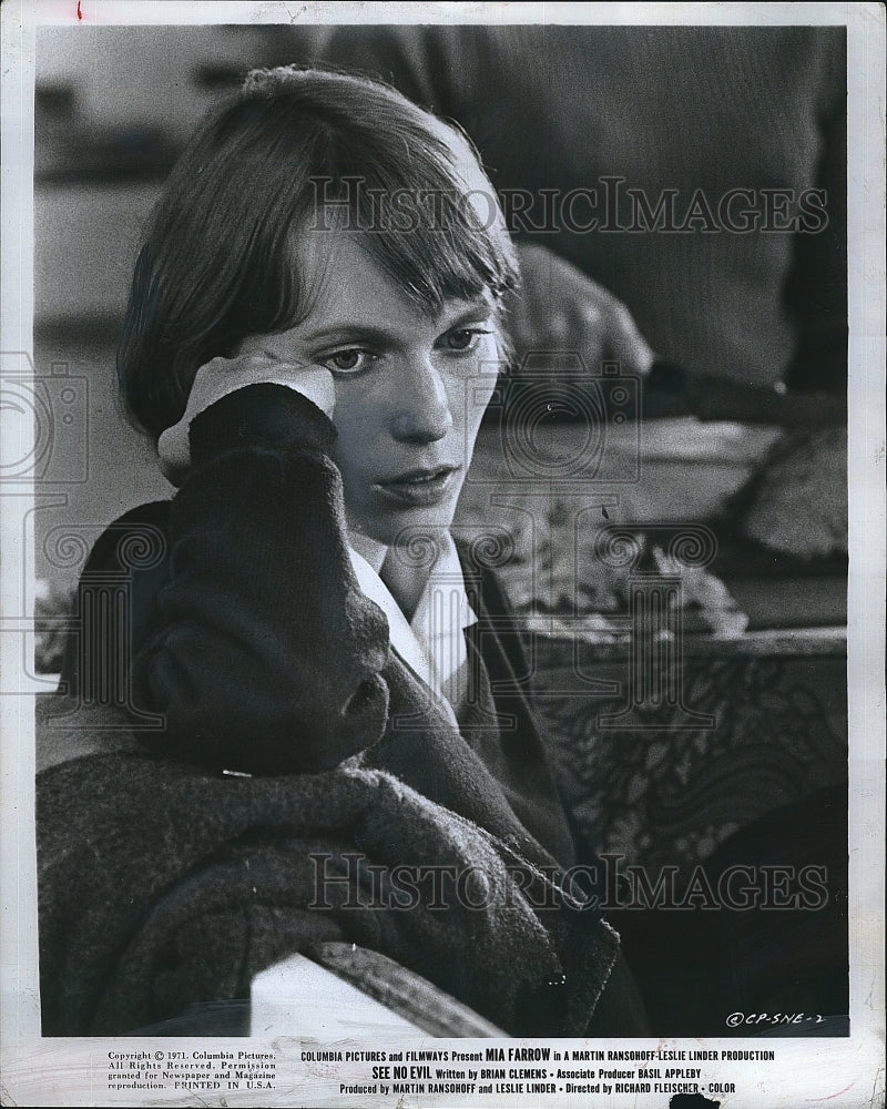 1971 Press Photo Mia farrow Stars In "See No Evil"- Historic Images