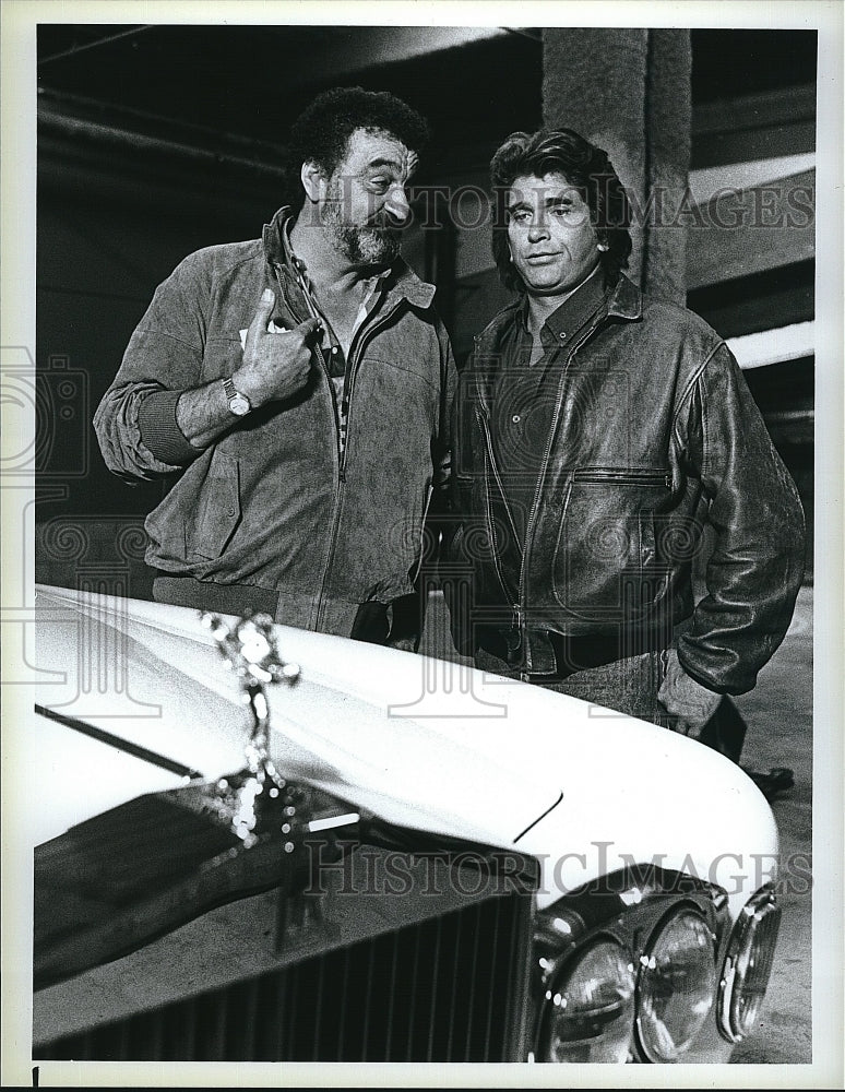 1987 Press Photo Michael Landon and Victor French in NBC-TV&#39;s&quot;Highway to Heaven&quot;- Historic Images