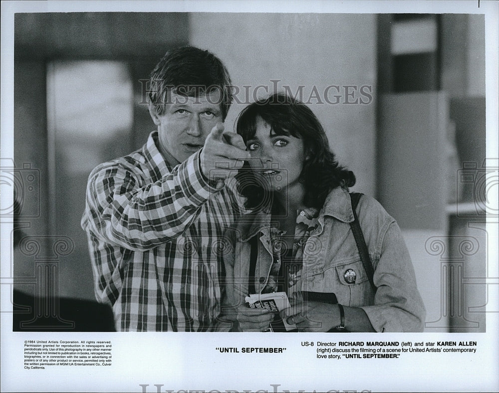 1984 Press Photo Director Richard Marquand, Karen Allen &quot;Until September&quot;- Historic Images