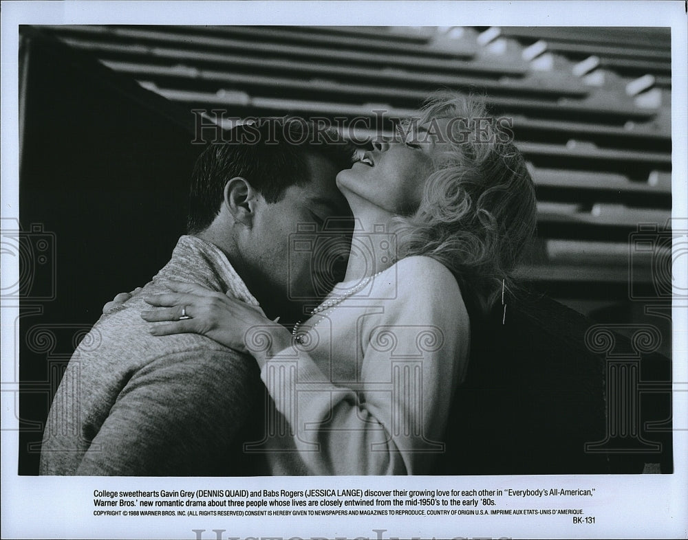 1988 Press Photo Jessica Lange &amp; Dennis Quaid Star In &quot;Everybody&#39;s All-American&quot;- Historic Images