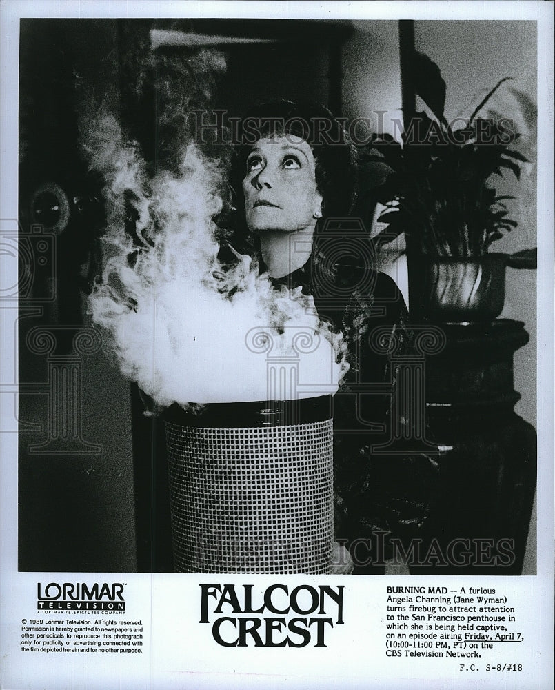 1989 Press Photo Jane Wyman stars in "Falcon Crest"- Historic Images