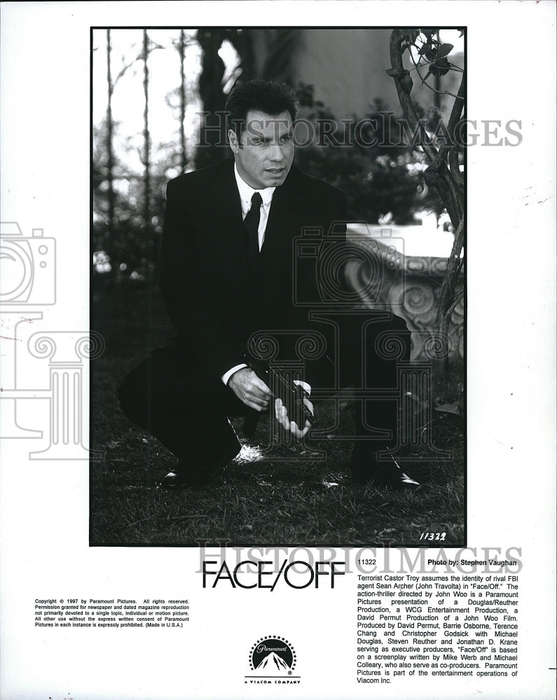 1997 Press Photo John Travolta &quot;Face/Off&quot; - Historic Images