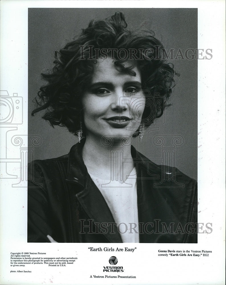 1989 Press Photo Geena Davis "Earth Girls Are Easy"- Historic Images