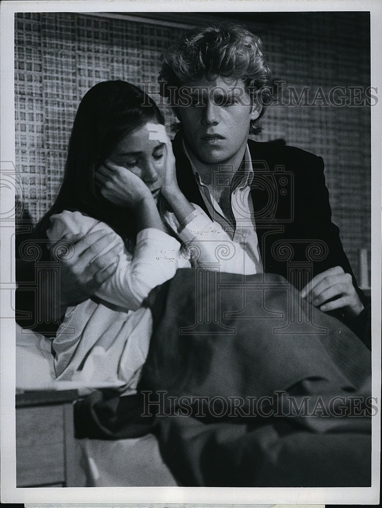 1981 Press Photo Al Corley Actor Pamela Bellwood Actress Dynasty Drama TV Series- Historic Images