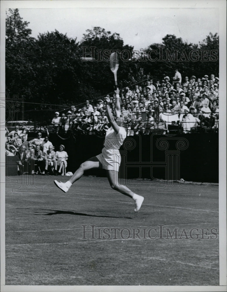 1958 Danleme Hanp Chestnut Hill Mass - Historic Images