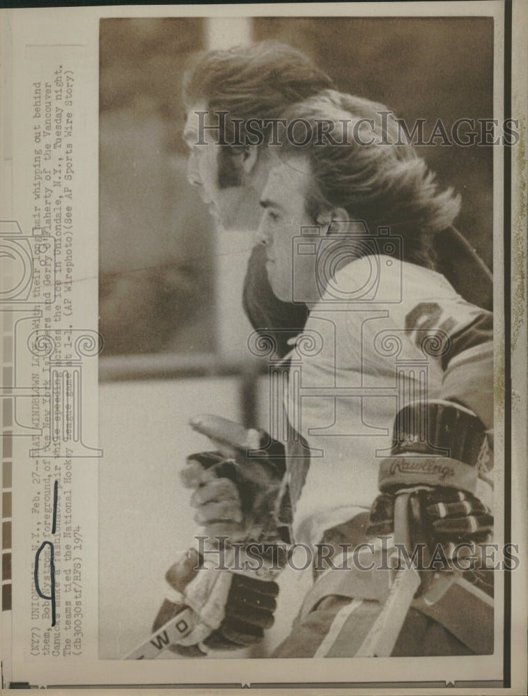 1974 Bob Nystrom Gerry O&#39;Flaherty Hockey - Historic Images