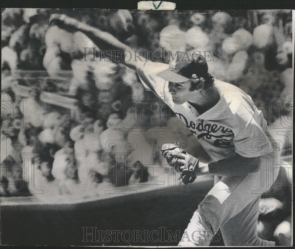 1974 Andy Messeramith Dodgers Steve Yeager - Historic Images