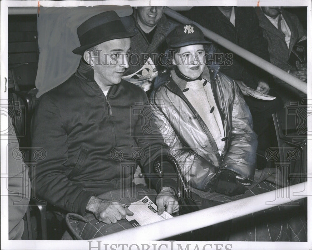 1962 Press Photo Eddie Wolff Clare Kirchen Comiskey - Historic Images