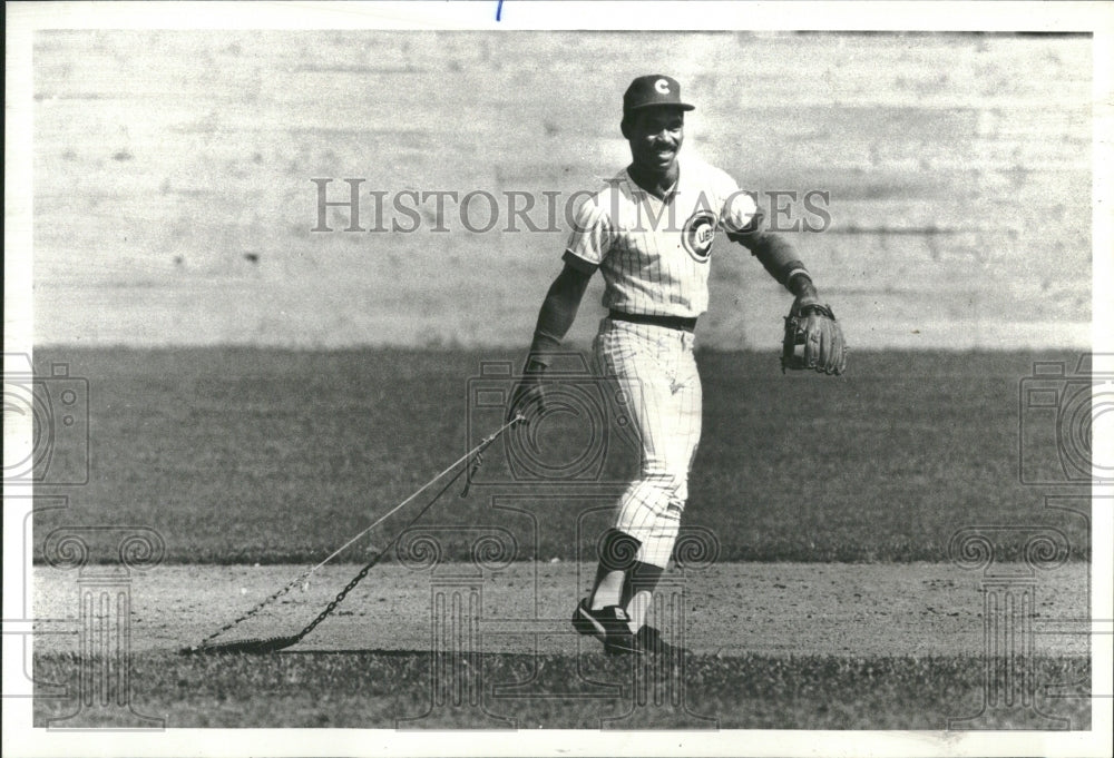 1932 DeJesus - Historic Images