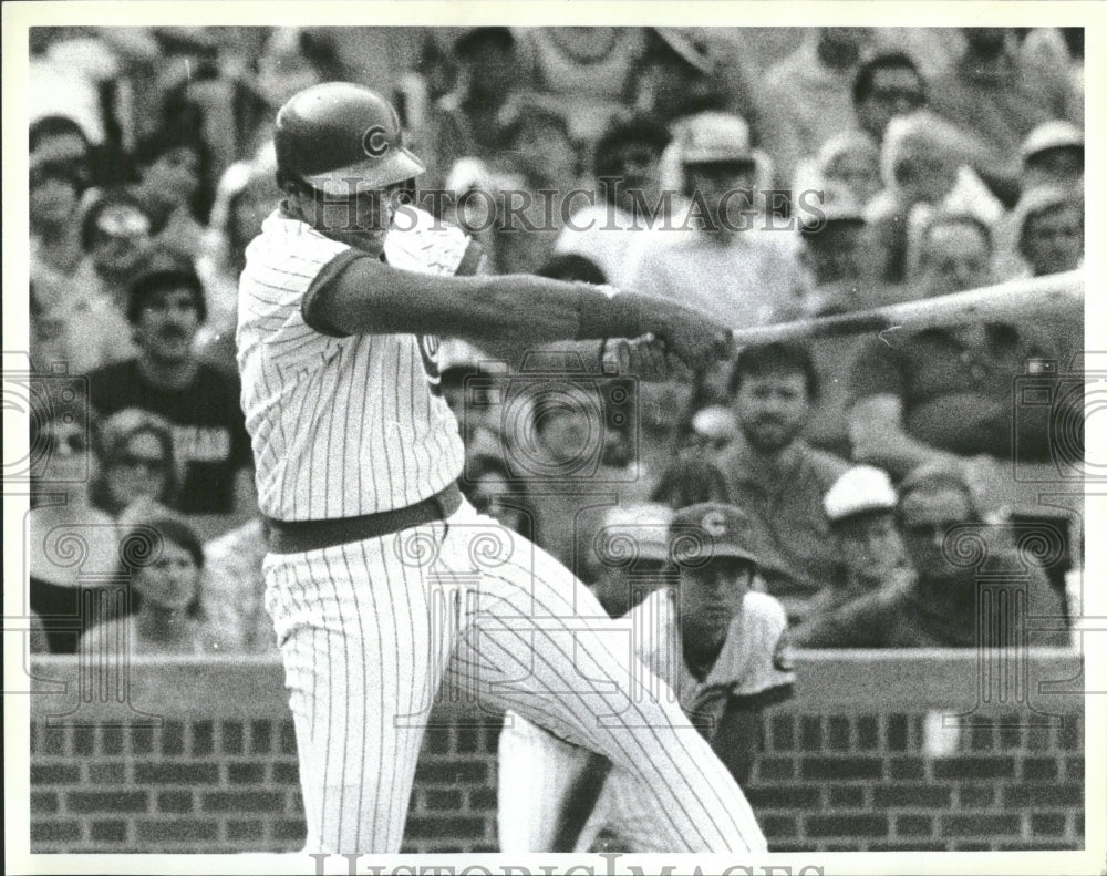 1983 Maritnez first base clouts this year - Historic Images