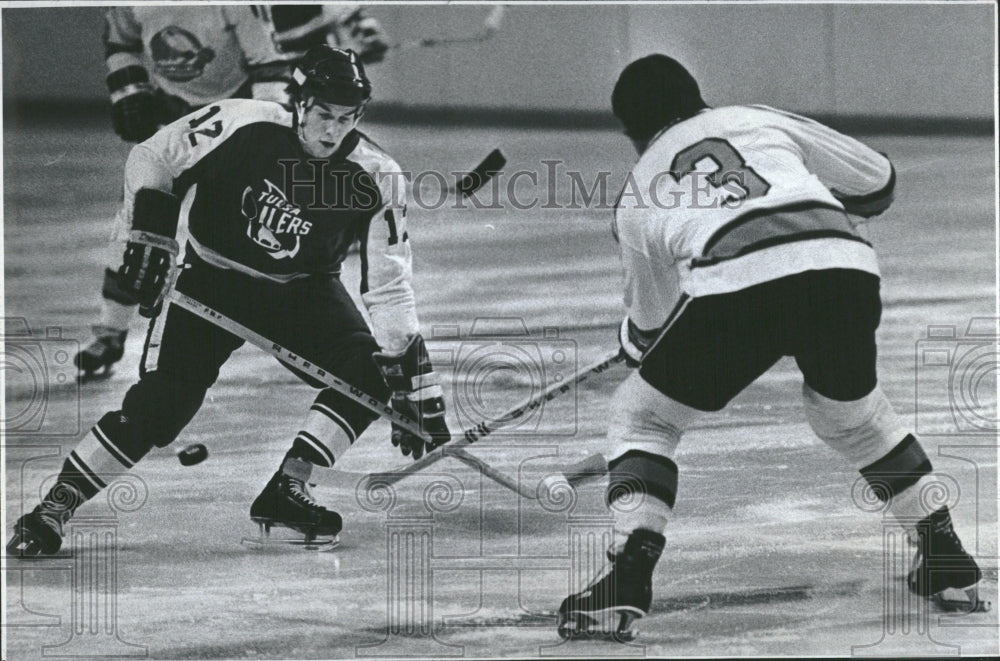 1975 Press Photo Evans Denver Spurs Hockey Olmstead - RRQ20527 - Historic Images