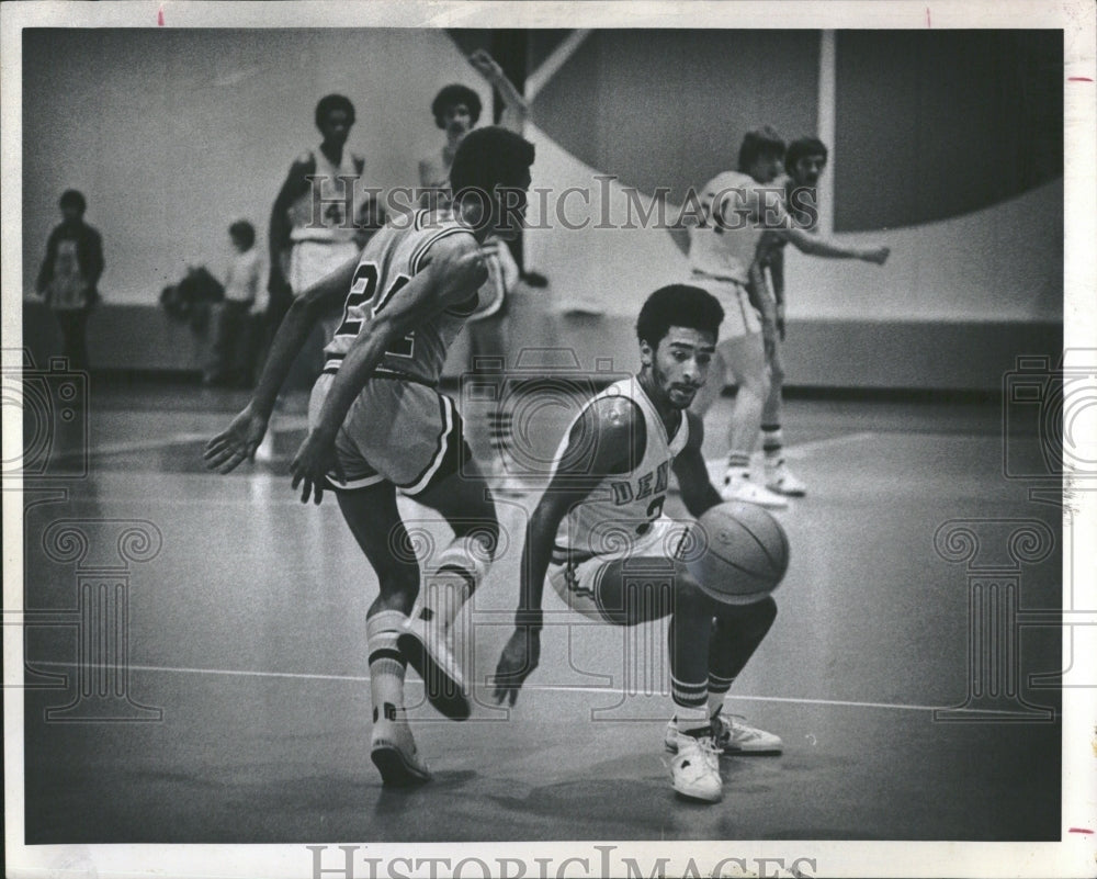 1975 Denver Lyle Wilkins Ball Jettie Rice-Historic Images