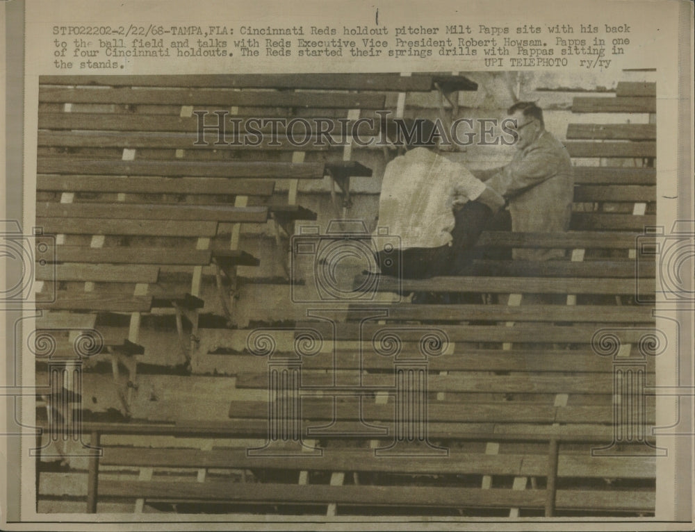 1968 Press Photo Reds Holdout Pitcher Milt Pappas - Historic Images