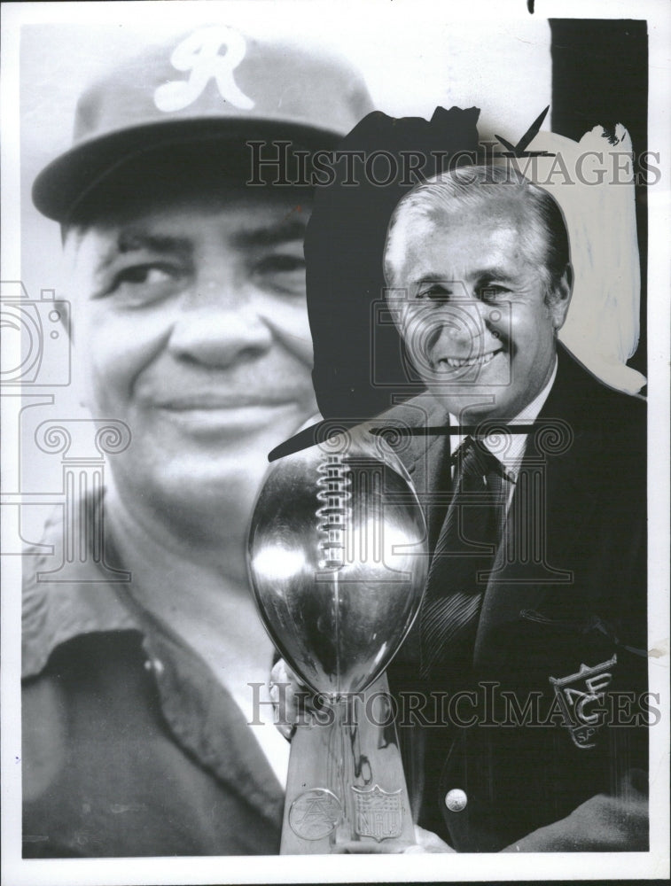 1971 Press Photo Curt Gowdy Sportscaster Lombardi - RRQ30071 - Historic Images