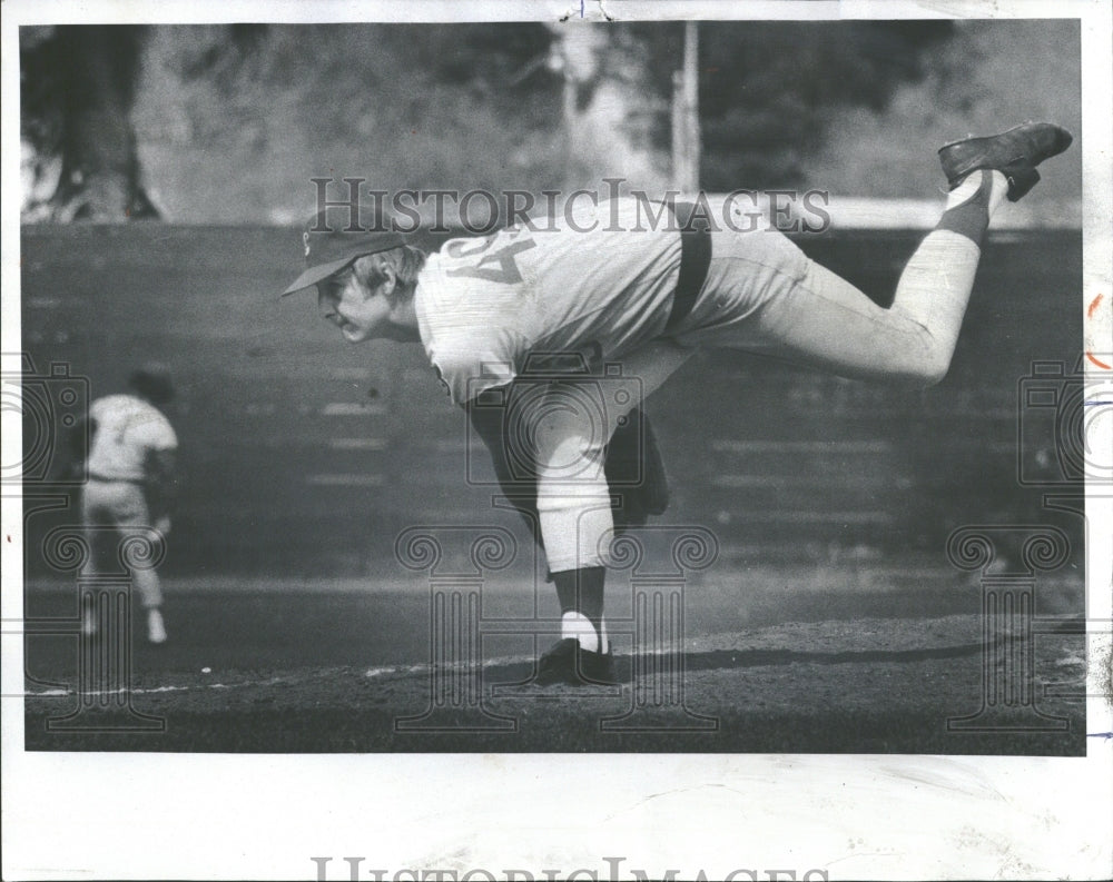 1975 Cubs Tune Up - Historic Images