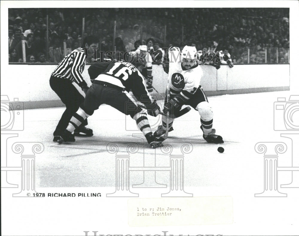 Press Photo New York Islanders professional ice hockey - RRQ41591 - Historic Images