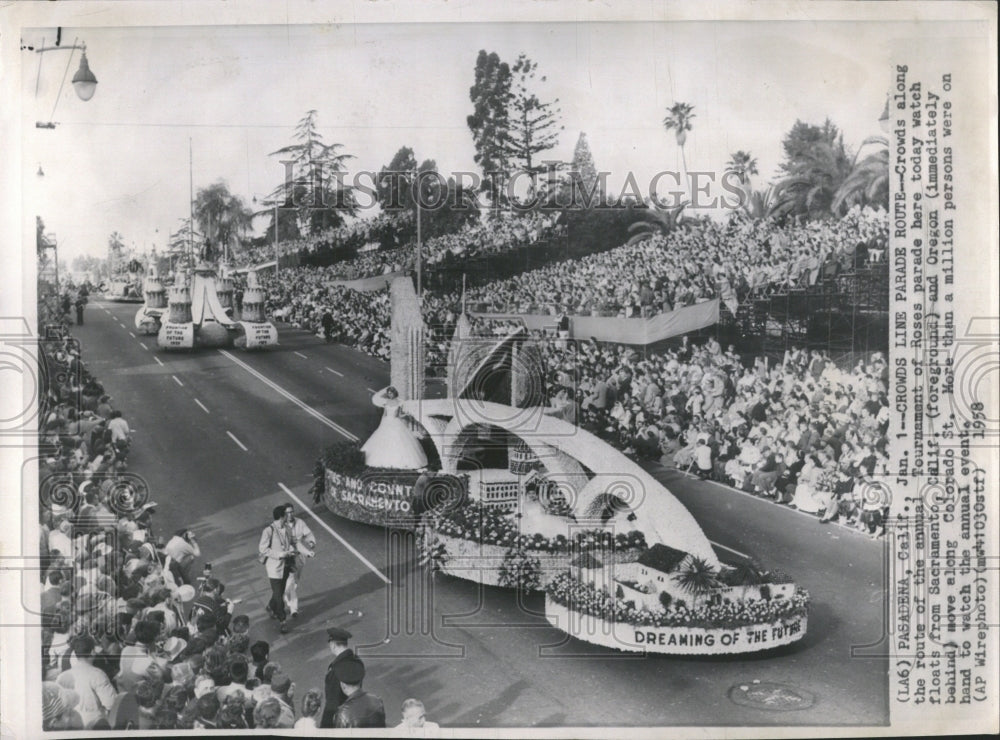 1958 Press Photo Millions at Tournament of Roses Parade - Historic Images