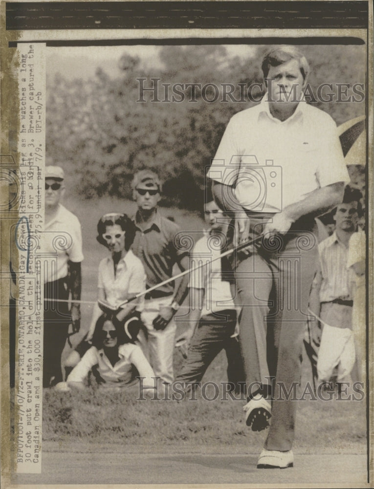 1972 Photo Golfer Gary Brewer Sinks 30ft Putt - RRQ52883 - Historic Images