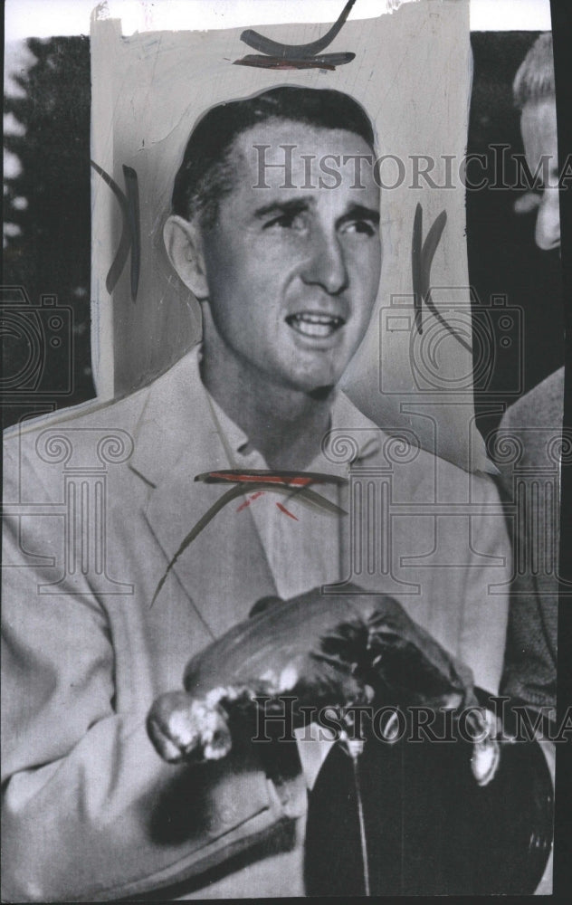 1956 Press Photo Dow Finsterwall Golf - RRQ59057 - Historic Images