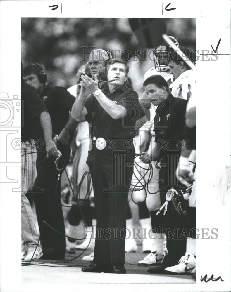 1990 Gerry Glanville Lions Coach - Historic Images