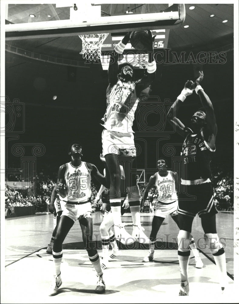 DeWayne American Basketball Player-Historic Images
