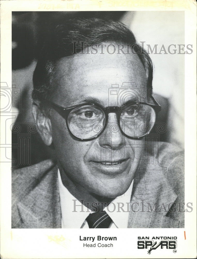  Larry Brown head coach San Antonio Spurs - Historic Images