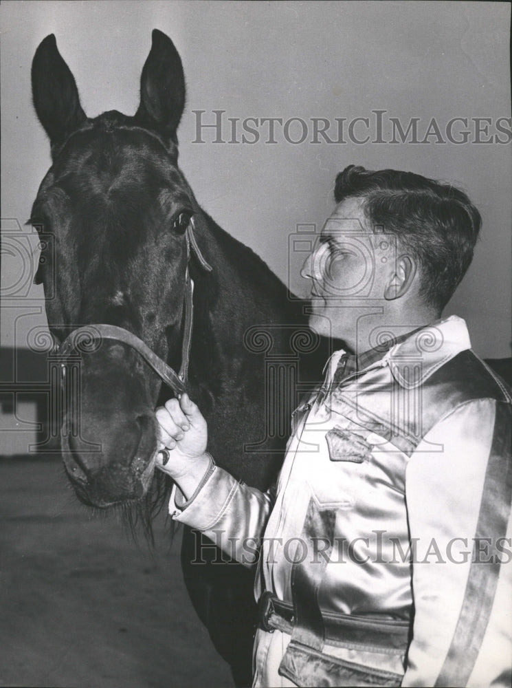 1966 Tom McGinnis &amp; Shore Lot horse-Historic Images