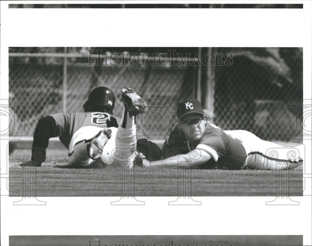 1992 Gregg Jefferies Rick Dempsey Orioles baseman third royal - Historic Images