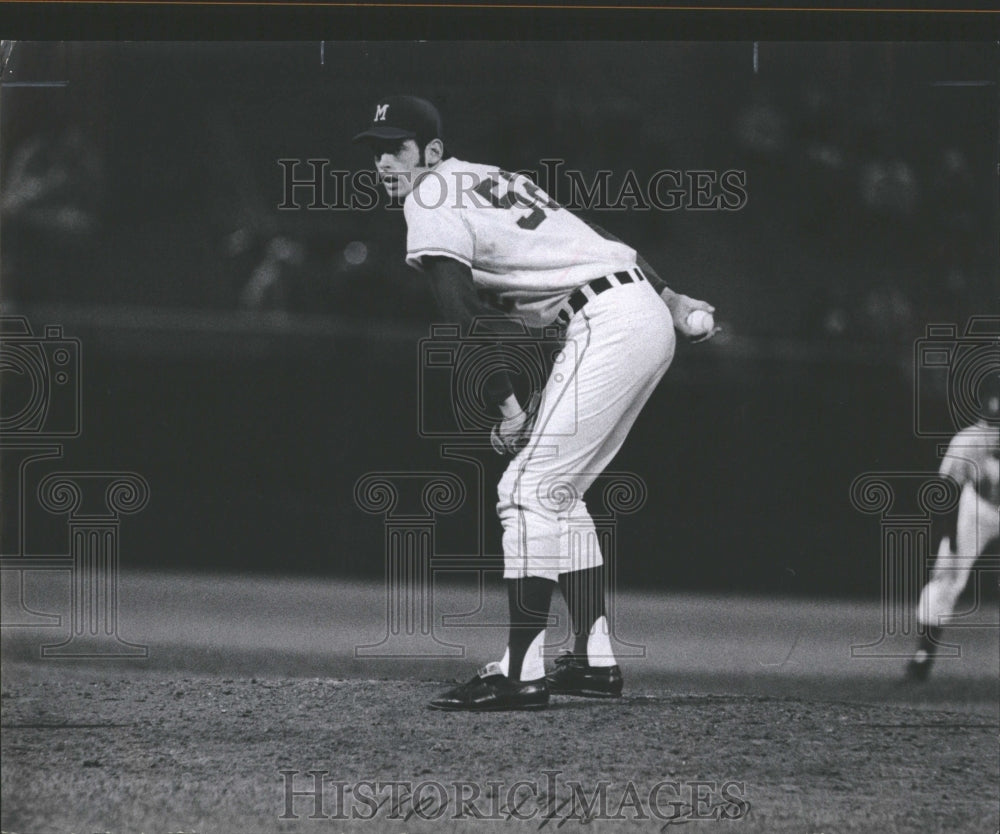 1971 William &quot;Bill&quot; Parsons/Baseball Pitcher/Milwaukee Brewers - Historic Images