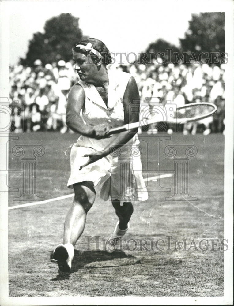 1937 Press Photo Polish Tennis Great Jadwiga Jedrzejowska - RRQ71471 - Historic Images