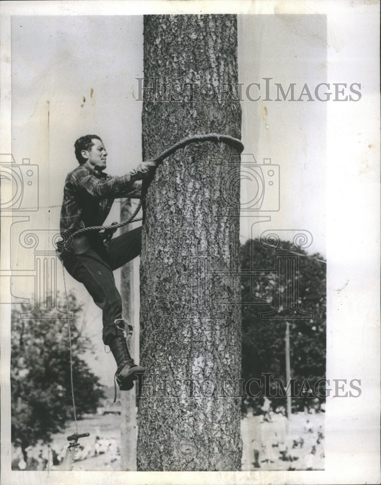1957 Press Photo Malcolm Harper Albany Timber Carnival - Historic Images