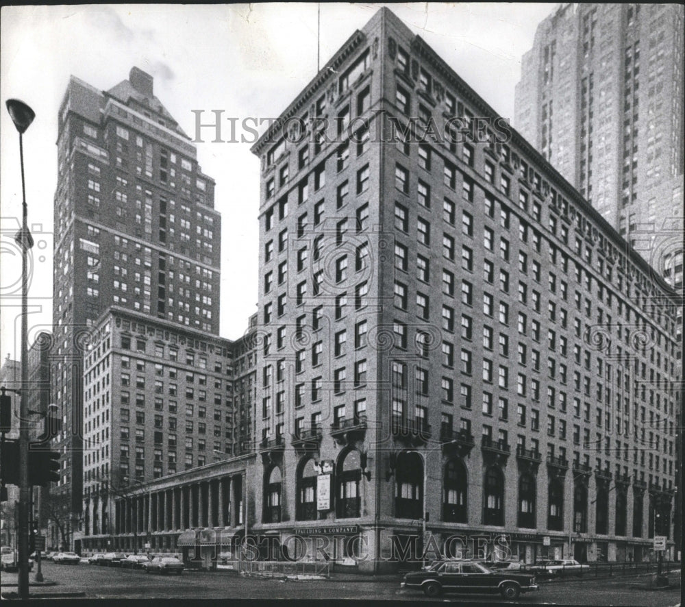 1980 Darke Hotel Chicago John Hancock - Historic Images