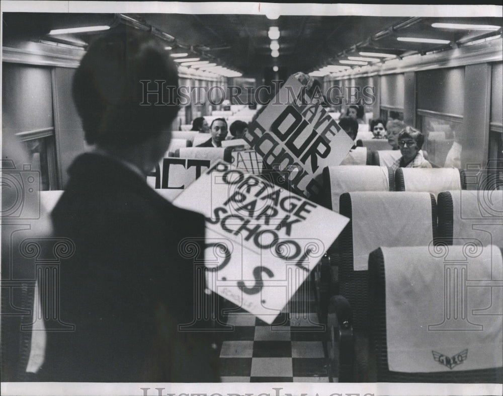 1969 Chicago Teachers Prepare for Strike - Historic Images