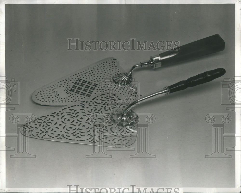 1963 Fish Trovwel Dublin Sheffield Silver - Historic Images