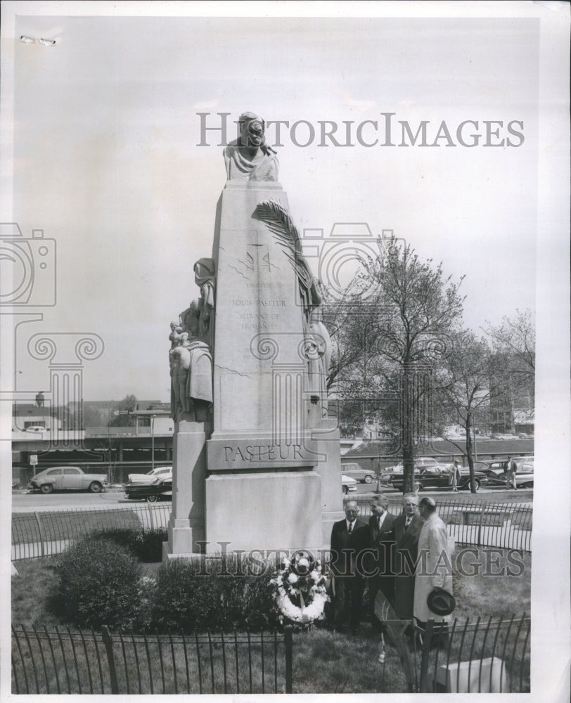  Pasteur Park Foot Dodds Henry Jean Bretey - Historic Images