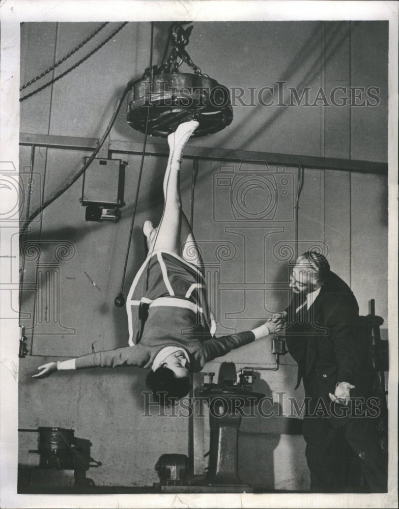 1957 Press Photo Animated Suspension - Historic Images