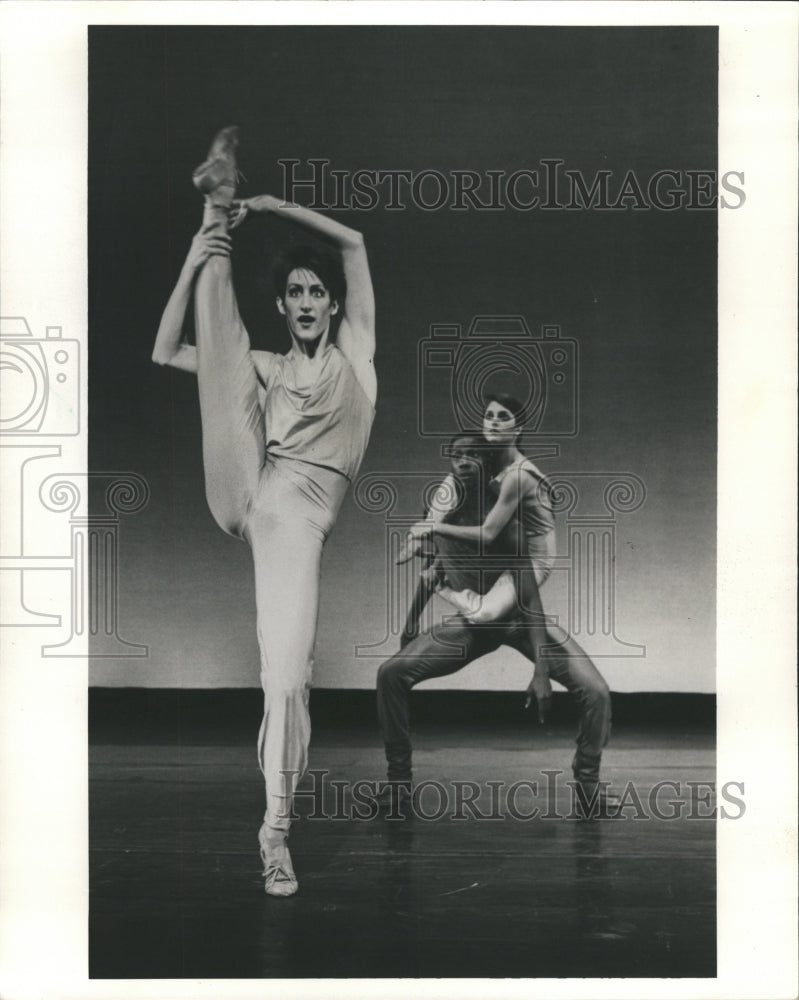 1985 Hubbard Street Dance Co - Historic Images