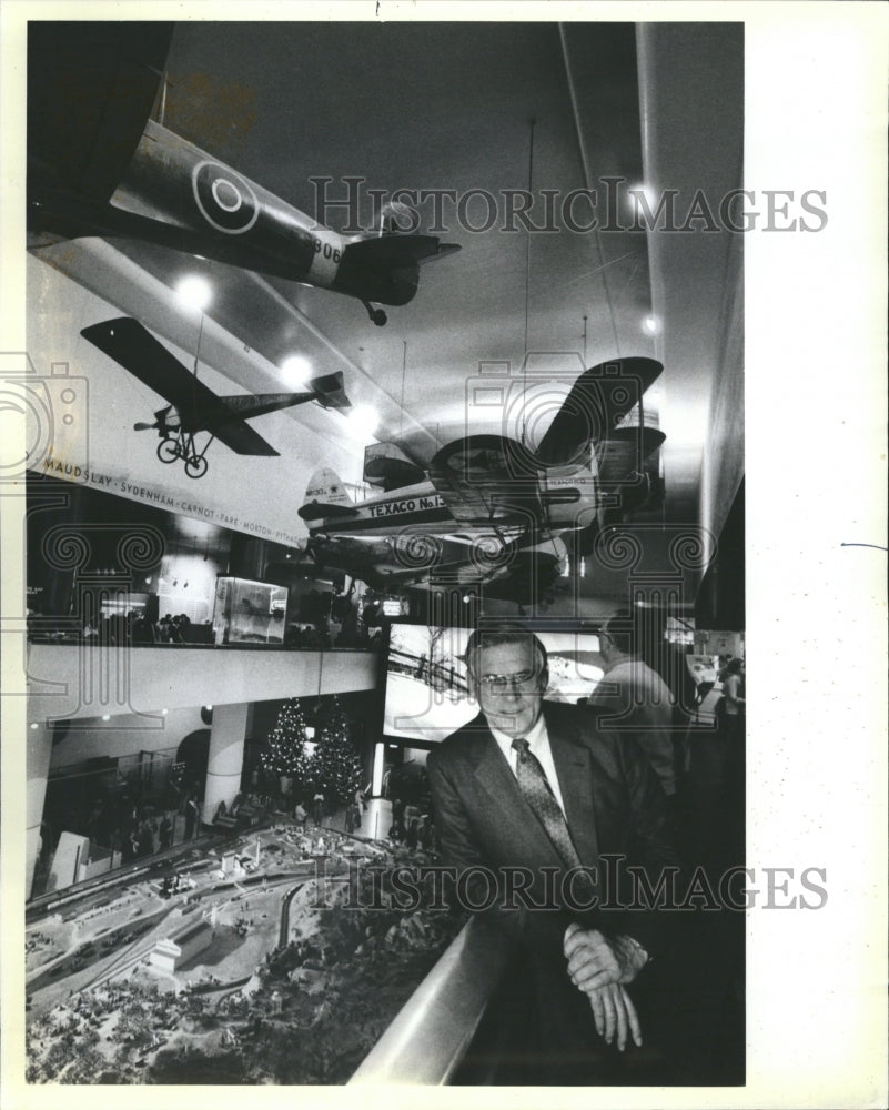 1983 Victor Danilov Musuem Science Industry - Historic Images