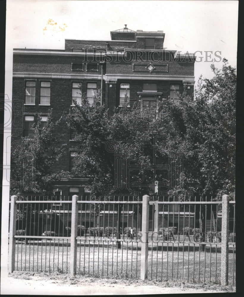 1962 Municipal Hospital Deserted Chicago  - Historic Images
