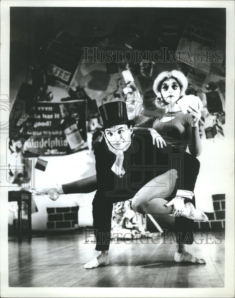 1970 Murray Louis Dance Company Junk Dance - Historic Images