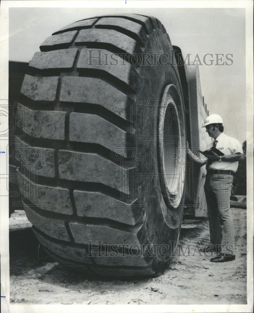 1975 Science Fiction Sized Tire - Historic Images