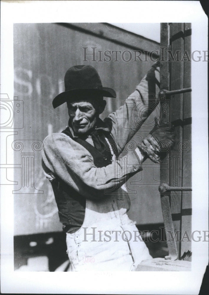 1980 Railroad Freight Brake Man New York - Historic Images