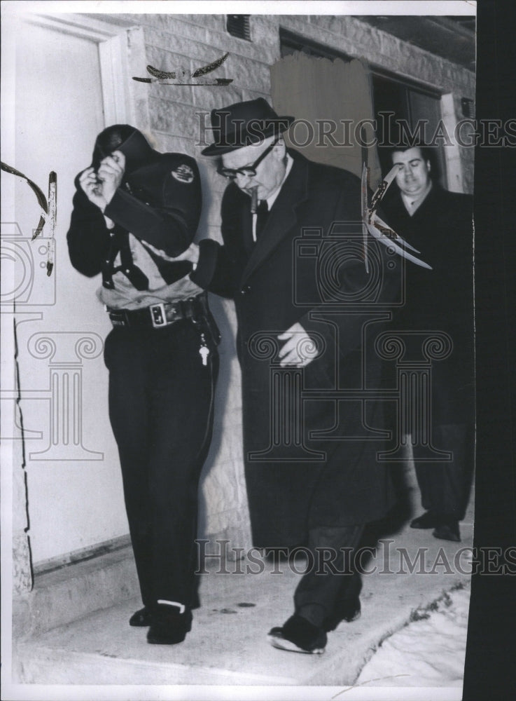 1964 Ambulance Bandit Victim Driver - Historic Images